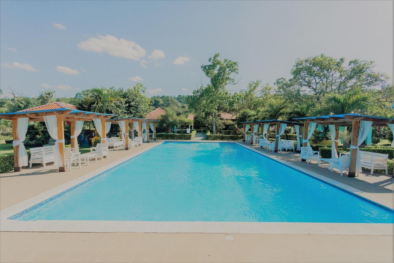 Rancho Guacamayos Hotel & Restaurantes Bonao Ngoại thất bức ảnh