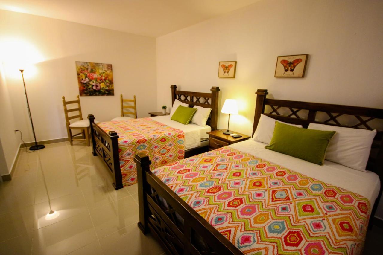 Rancho Guacamayos Hotel & Restaurantes Bonao Ngoại thất bức ảnh