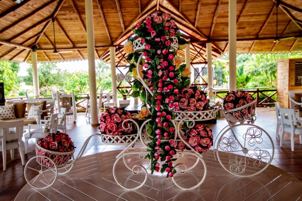 Rancho Guacamayos Hotel & Restaurantes Bonao Ngoại thất bức ảnh