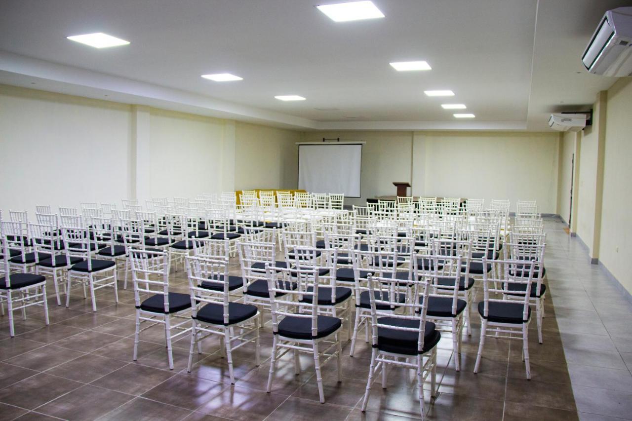 Rancho Guacamayos Hotel & Restaurantes Bonao Ngoại thất bức ảnh