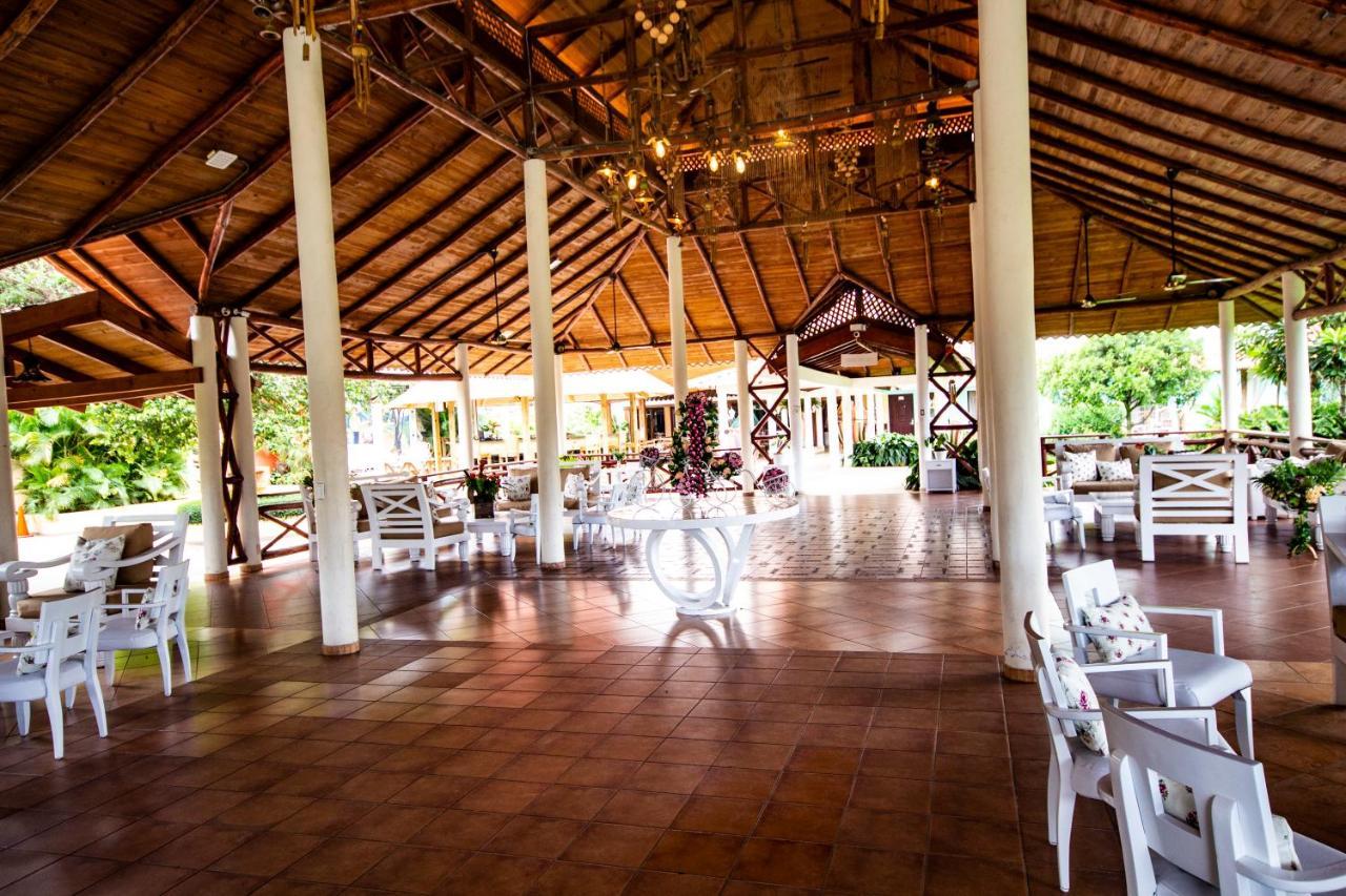 Rancho Guacamayos Hotel & Restaurantes Bonao Ngoại thất bức ảnh